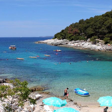 Apartments With A Parking Space Mali Lošinj Dış mekan fotoğraf