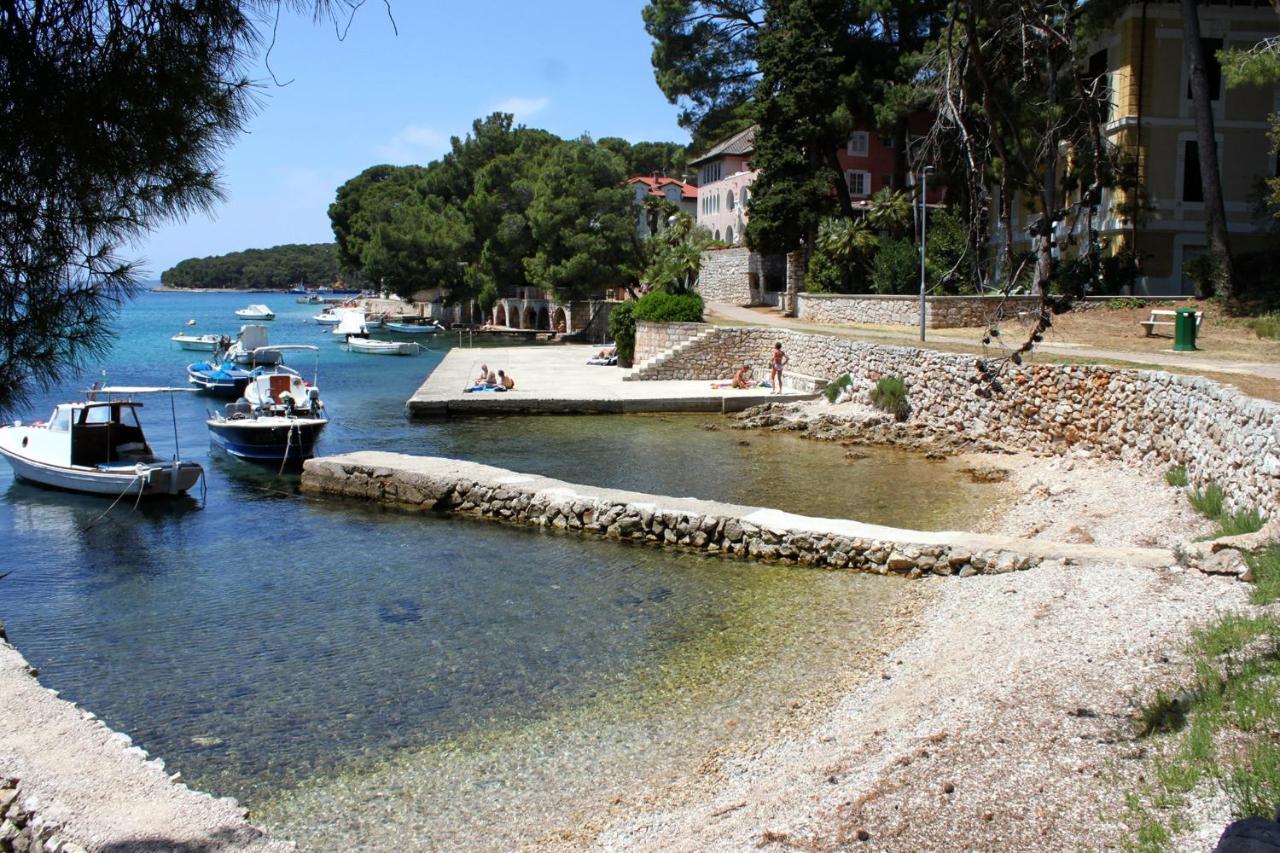 Apartments With A Parking Space Mali Lošinj Dış mekan fotoğraf