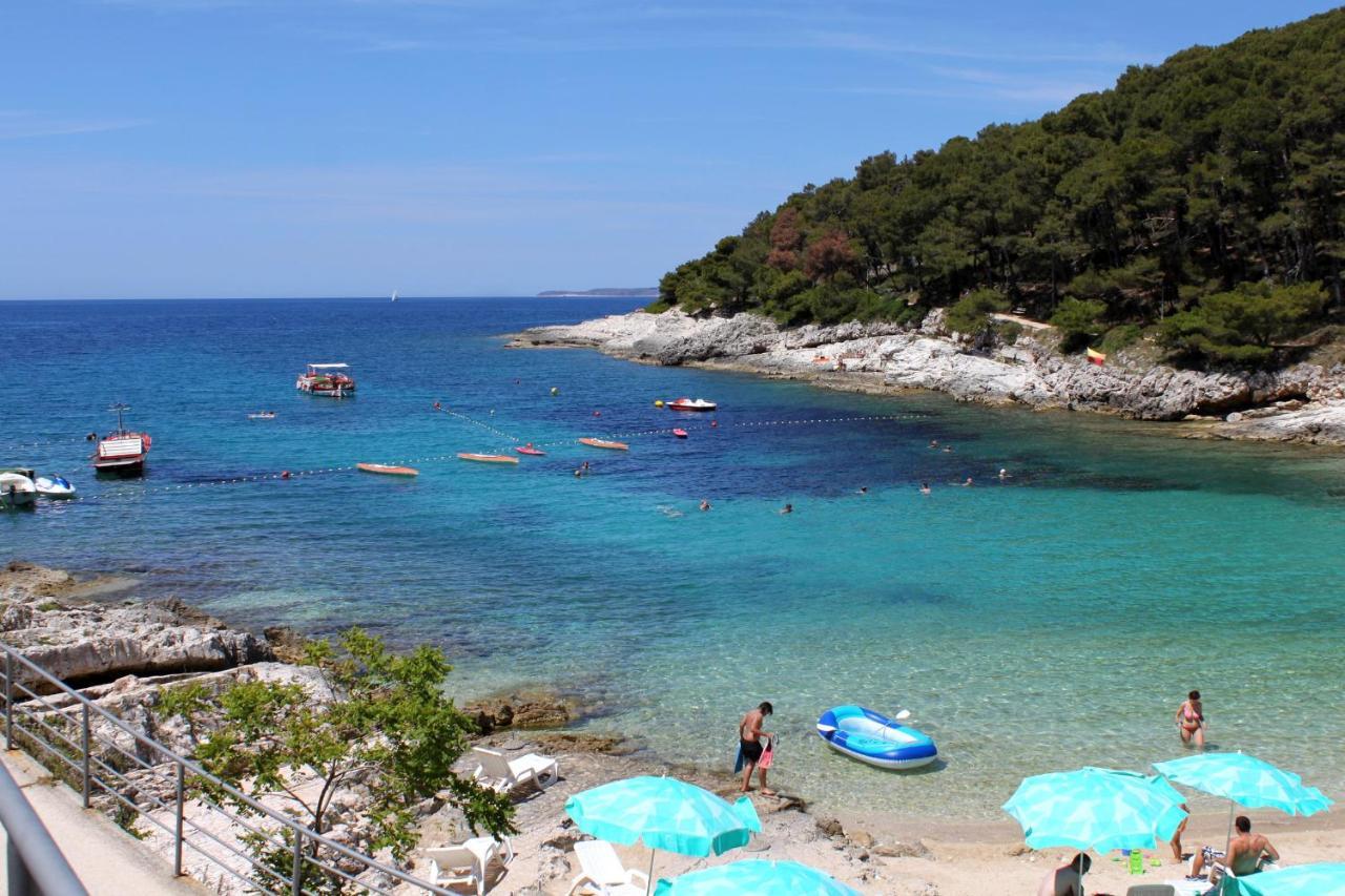 Apartments With A Parking Space Mali Lošinj Dış mekan fotoğraf