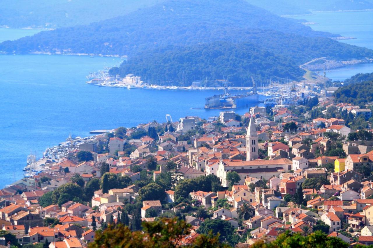 Apartments With A Parking Space Mali Lošinj Dış mekan fotoğraf